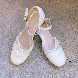 Stride rite white leather dress shoes